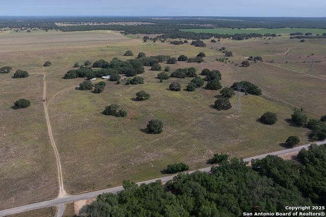 1003 County Road 334, Stockdale, Texas image 29