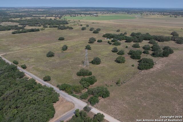 1003 County Road 334, Stockdale, Texas image 30
