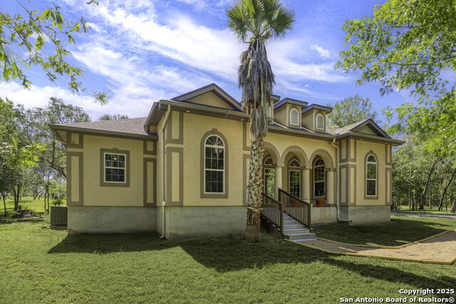 155 Woodrow Center, Kingsbury, Texas image 2