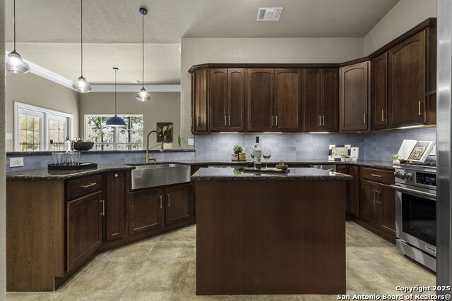 155 Woodrow Center, Kingsbury, Texas image 20