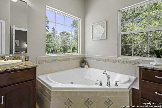 155 Woodrow Center, Kingsbury, Texas image 30