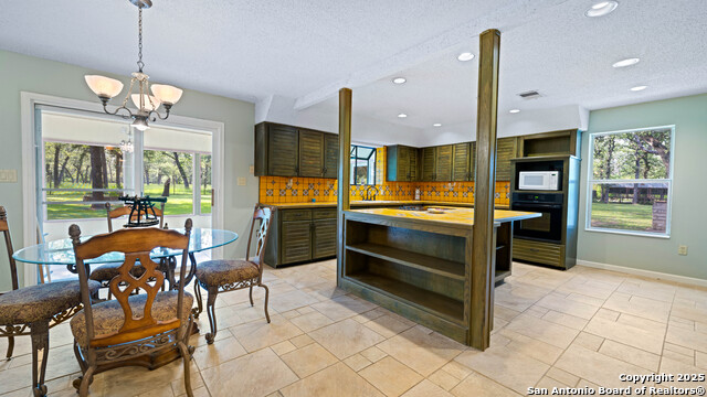 8058 Milam County Road 455, Thorndale, Texas image 12
