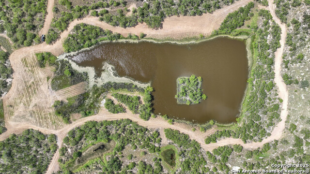0000 Cameron Ln, Fowlerton, Texas image 3