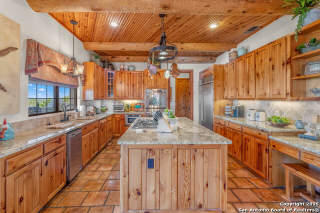 12080 W Ranch Road 337, Camp Wood, Texas image 11