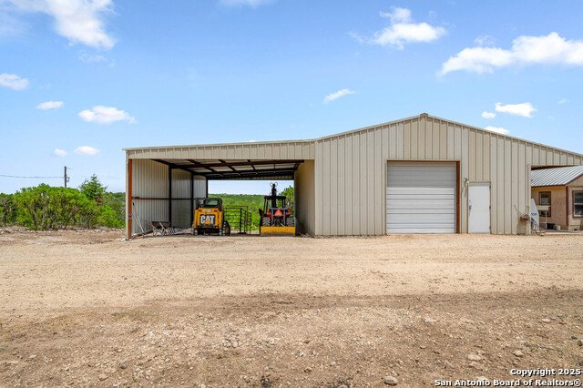 12080 W Ranch Road 337, Camp Wood, Texas image 46