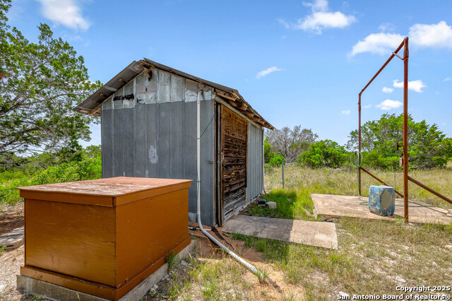 12080 W Ranch Road 337, Camp Wood, Texas image 49