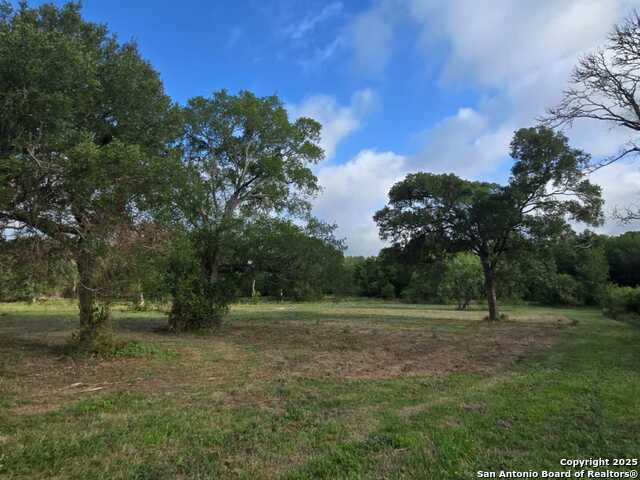 124 Valley Creek, Cedar Creek, Texas image 41