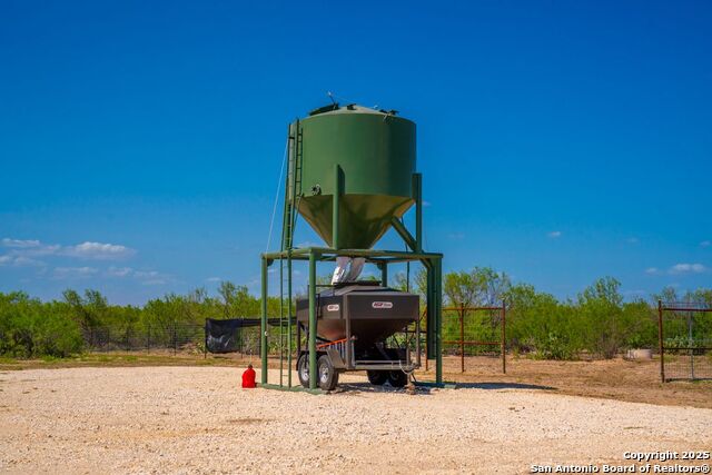 Fm 1688, Crystal City, Texas image 21