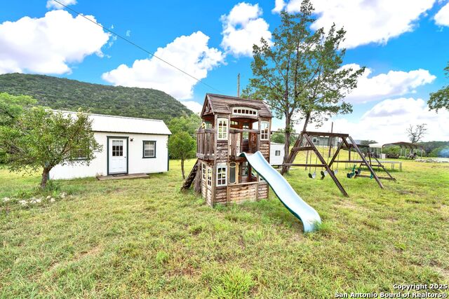 3695 Rio Hondo, Tarpley, Texas image 9