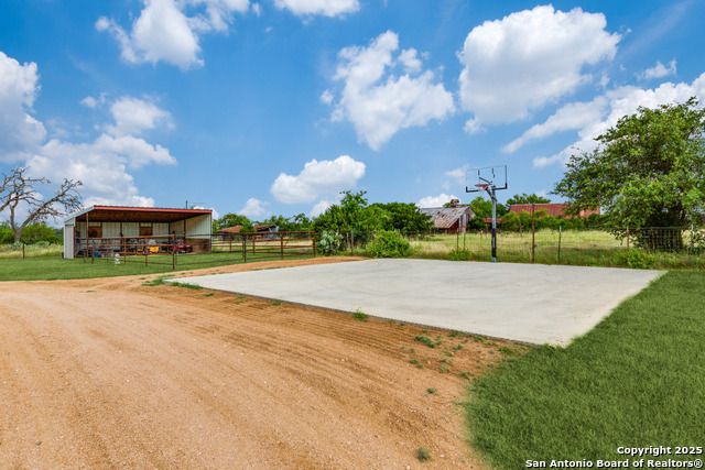 121A Bartel, Comfort, Texas image 19