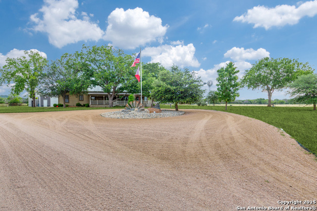 121A Bartel, Comfort, Texas image 3