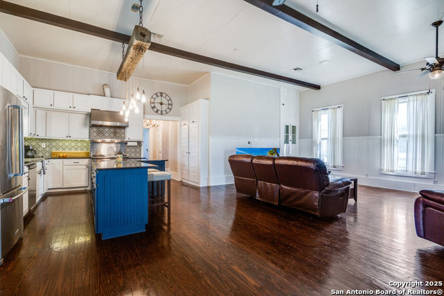 121A Bartel, Comfort, Texas image 7