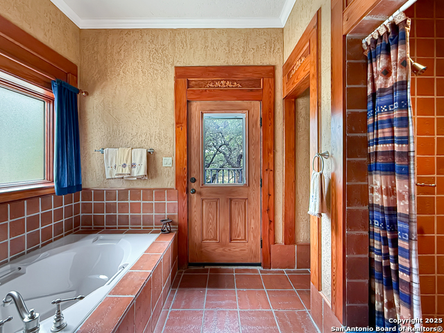 1305 Camino Real, Junction, Texas image 14