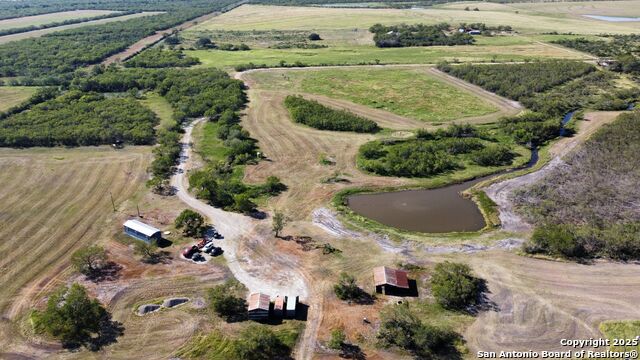 1775 County Road 405, Karnes City, Texas image 1