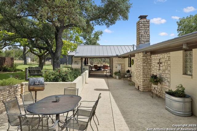 452 Stoneleigh Rd, Center Point, Texas image 10