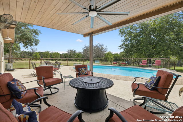452 Stoneleigh Rd, Center Point, Texas image 13