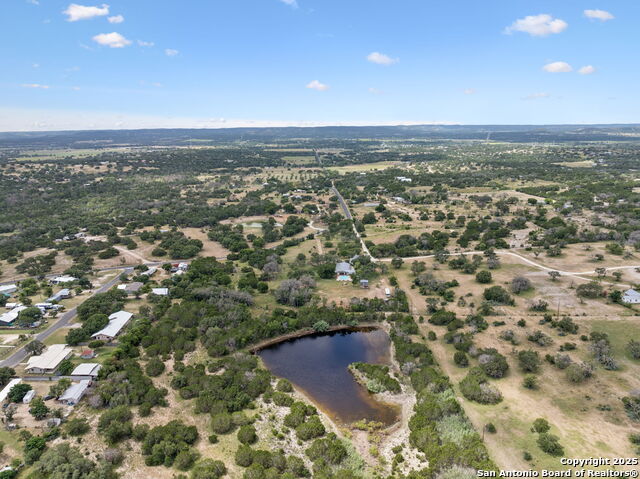 452 Stoneleigh Rd, Center Point, Texas image 4
