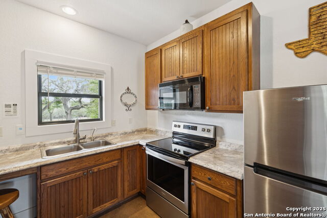 452 Stoneleigh Rd, Center Point, Texas image 42
