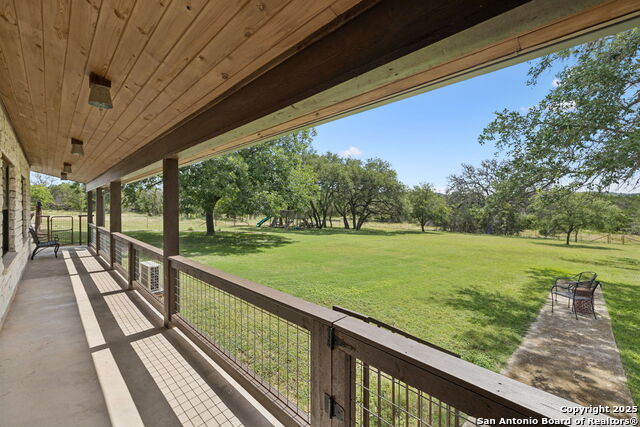 452 Stoneleigh Rd, Center Point, Texas image 9