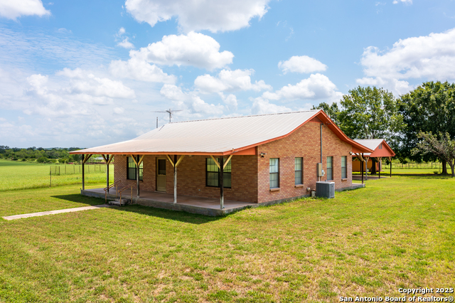 8041 Fm 2200, Yancey, Texas image 21