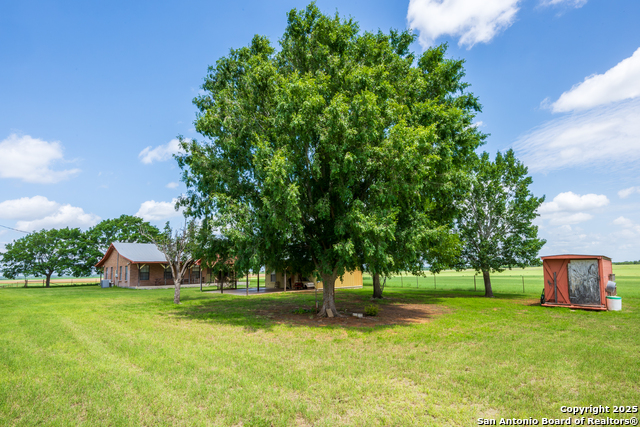 8041 Fm 2200, Yancey, Texas image 22