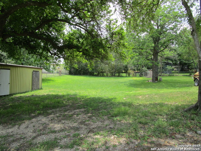 840 S Castell Ave, New Braunfels, Texas image 12