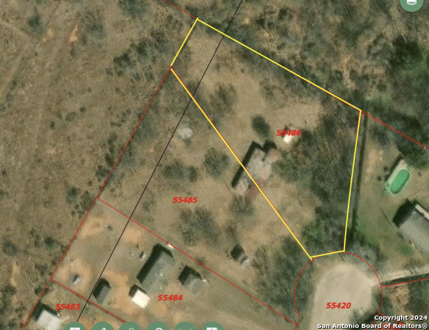 275 Fern Hollow Dr, Jourdanton, Texas image 2