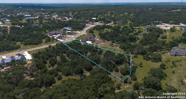 1221 Salt Lick Dr, New Braunfels, Texas image 2