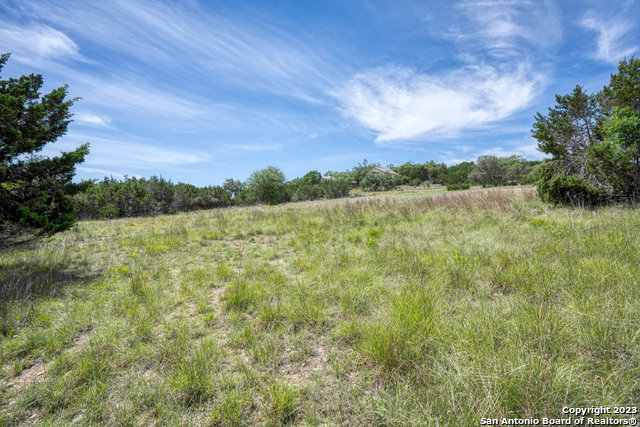 518 Cordillera Trace, Boerne, Texas image 17