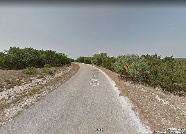 855 Golden Eagle Loop, Canyon Lake, Texas image 2