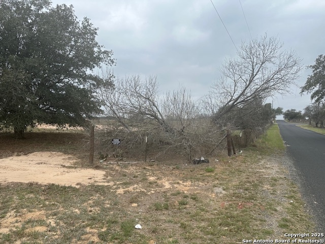 002 Stevens Rd, Von Ormy, Texas image 4
