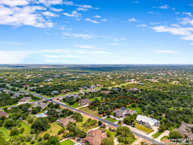817 Oak Bluff Trl, New Braunfels, Texas image 4