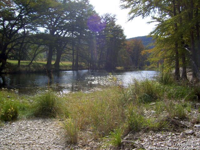 000 Frio Canyon Loop, ConCan, Texas image 18