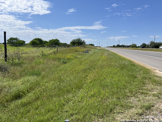 4107 Us Highway 181 N, Floresville, Texas image 4