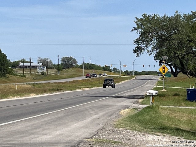 4107 Us Highway 181 N, Floresville, Texas image 8