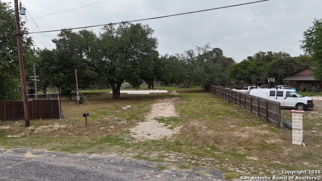 23206 Silver Chalice, Elmendorf, Texas image 9