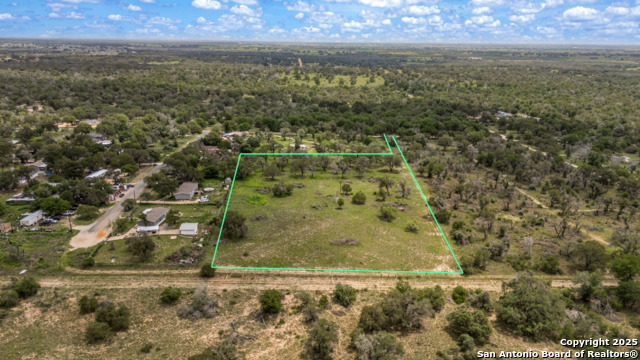 26013 Sand Cliff Dr, San Antonio, Texas image 2