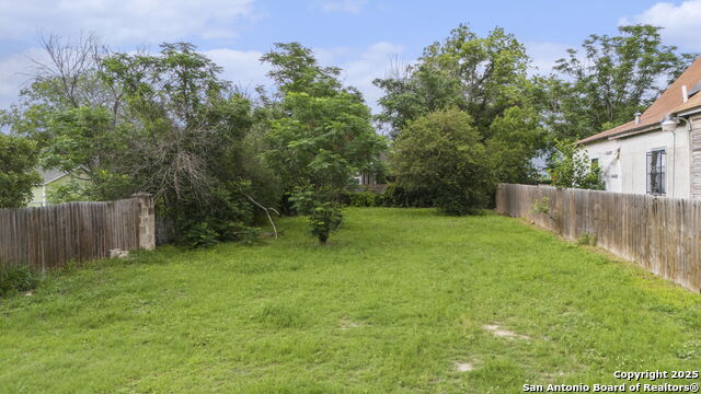 620 Sherman, San Antonio, Texas image 4