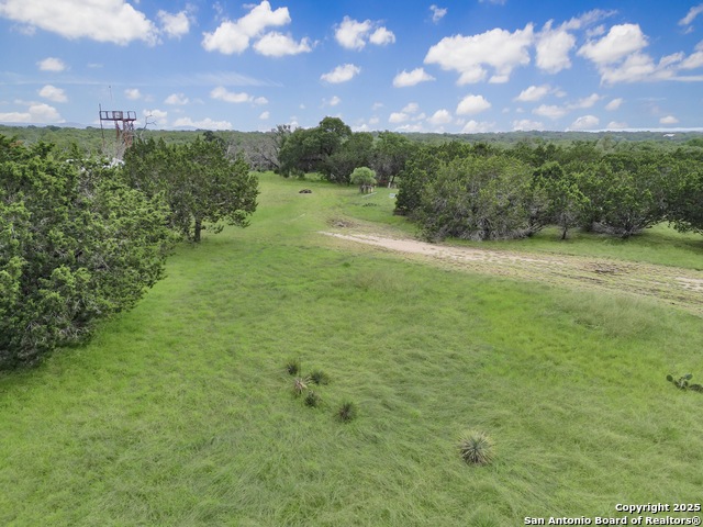 2504 River Bluff Cir, Pipe Creek, Texas image 5