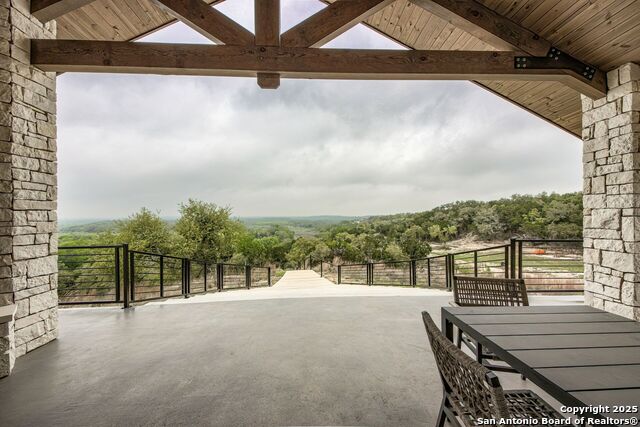1012 Pristine Trl, Canyon Lake, Texas image 12