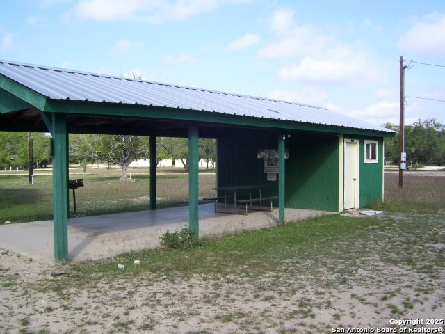 430 Frio Canyon Loop, ConCan, Texas image 4