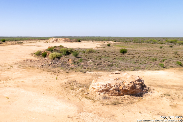000 Us Hwy 83 N, Laredo, Texas image 29