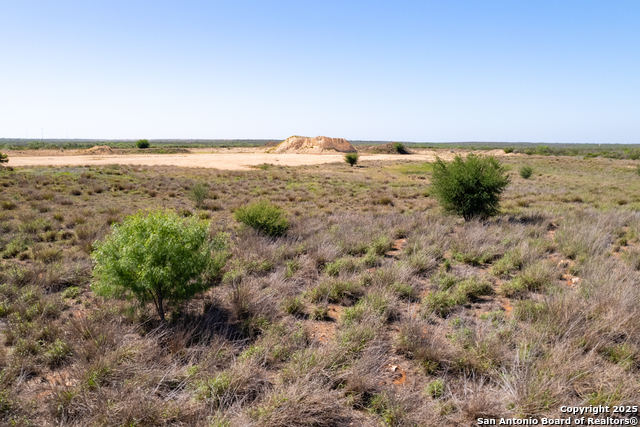 000 Us Hwy 83 N, Laredo, Texas image 30