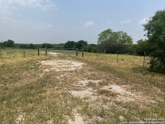 1241 S Sh-123, Karnes City, Texas image 4