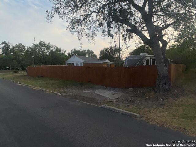 125 Kathy, San Antonio, Texas image 10