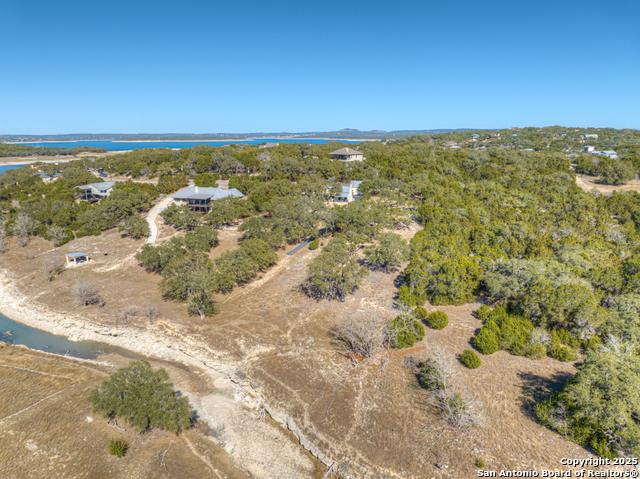 995 Five Oaks, Canyon Lake, Texas image 16