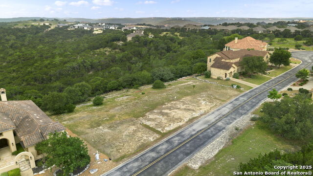 131 Paradise Point, Boerne, Texas image 2