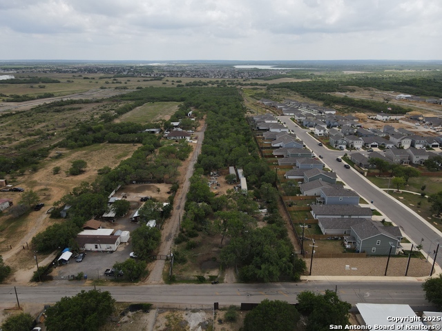 880 E Chavaneaux, San Antonio, Texas image 3
