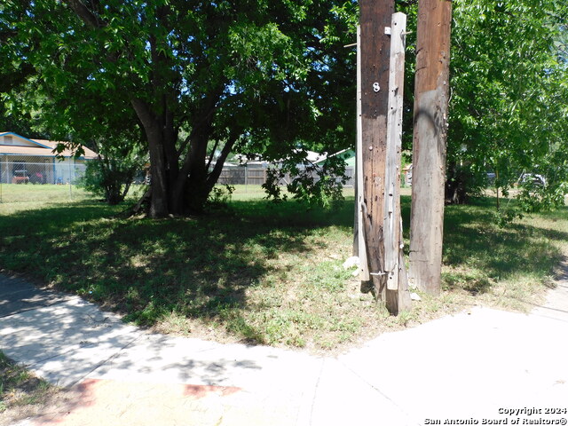 3827 Bay, San Antonio, Texas image 6