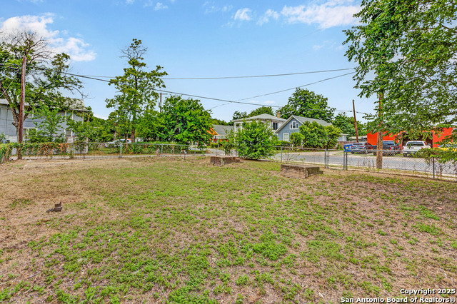110 Zapata, San Antonio, Texas image 3